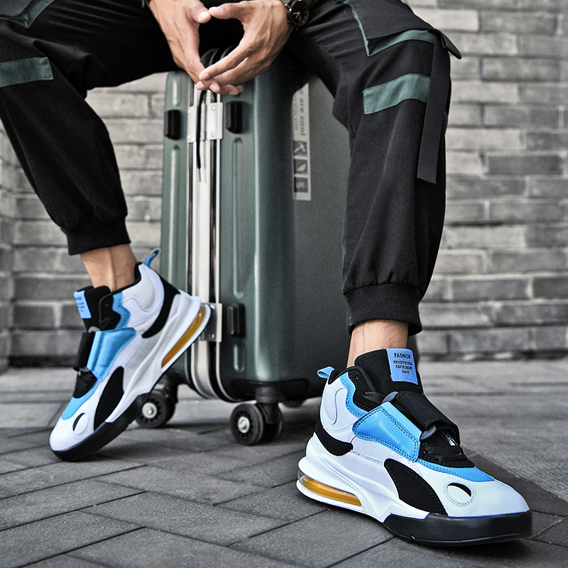 Botas de baloncesto con cojín  - Sports Equipment Brands reseña y precio